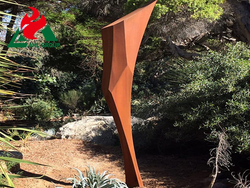 <h3>Metal Garden Sculptures - Etsy New Zealand</h3>
